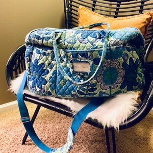 Vera Bradley large duffel bag